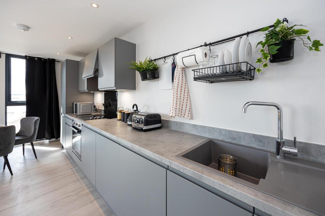 Contemporary 3 Bedrooms Apartment Manchester City Extérieur photo