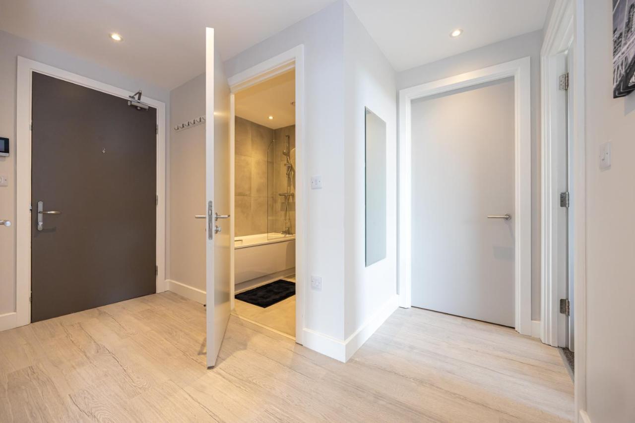 Contemporary 3 Bedrooms Apartment Manchester City Extérieur photo